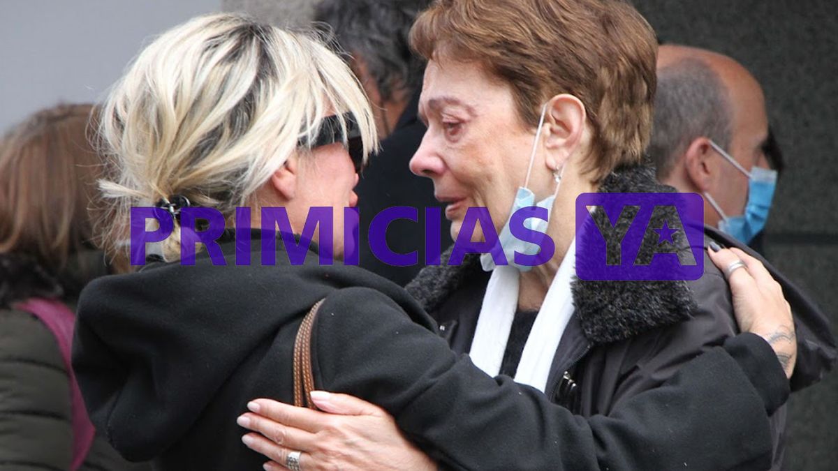 Florencia Pe&ntilde;a fue una de las primeras figuras en llegar al velatorio. Cr&eacute;dito: RS Fotos.