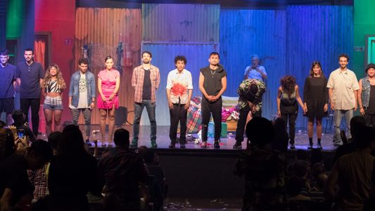 Faca, la exitosa obra peruana sobre la violencia en el fútbol, debutó en calle Corrientes