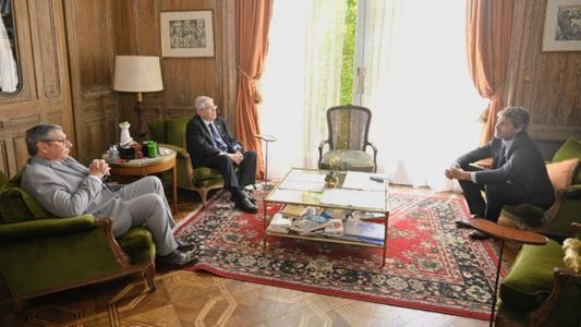 Argentina y Uruguay avanzan en la apertura inminente de sus pasos fronterizos antes de la temporada de verano