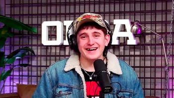 Se filtró un escandaloso video de Dillom en situación vergonzosa situación íntima