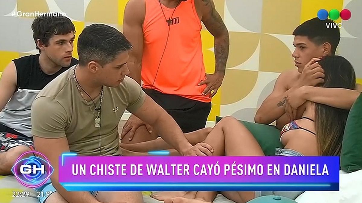 Thiago consol&oacute; a Daniela tras el ataque de llanto por el comentario de Alfa en la casa de Gran Hermano 2022.&nbsp;