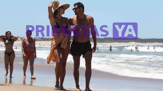 Dolores Barreiro y su novio en Punta del Este: caminata en la playa, caricias y besos