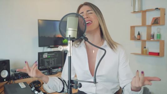 Jessica Torres se lanza como cantante