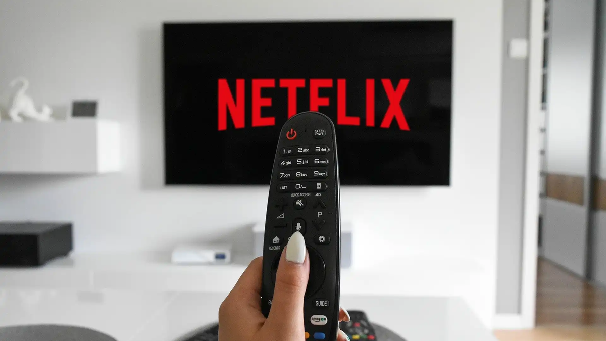 Esta es la miniserie de solo siete capítulos de Netflix que atrapa a todos