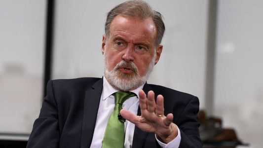 Elecciones en Chile: Rafael Bielsa calificó de antiargentino y xenófobo a José Antonio Kast