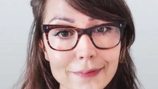 Una maestra tenía una lista de alumnos y amigos a los que iba a matar