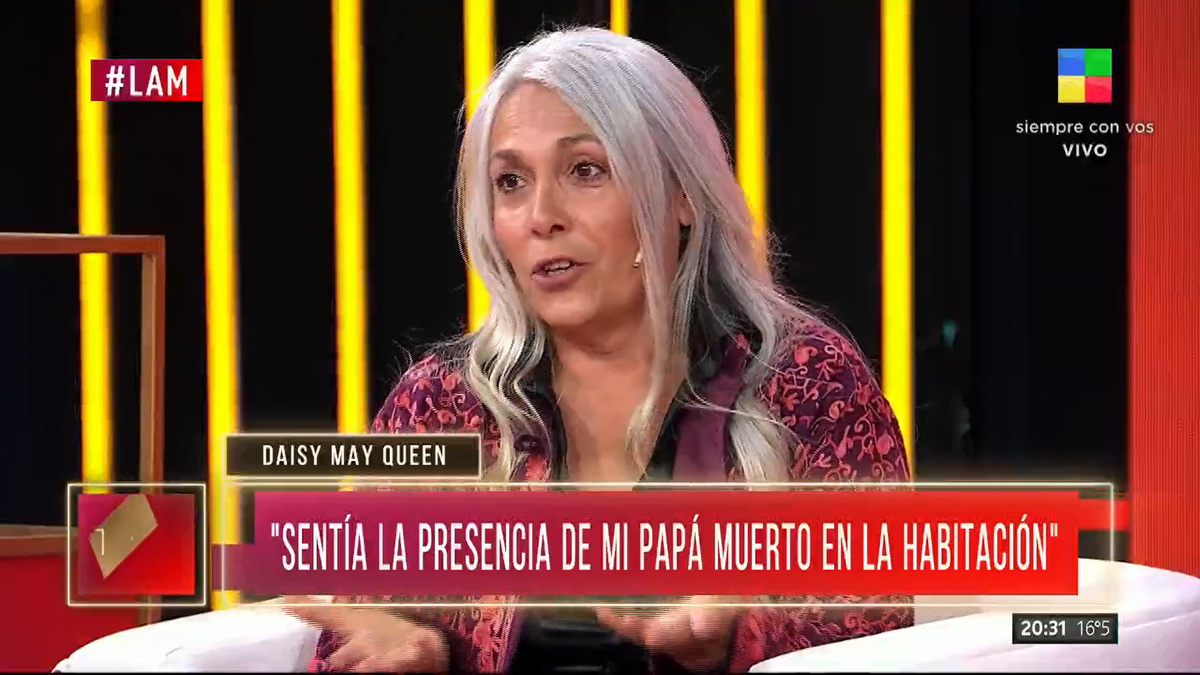 Daisy May Queen sorprendió con una historia escalofriante
