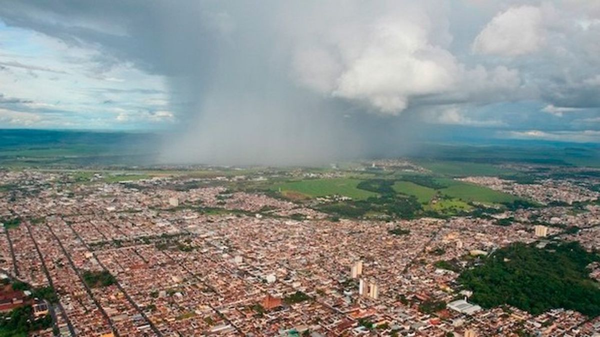 ¿Qué son los ríos voladores que serían responsables de las intensas inundaciones con más de 100 muertos en Petrópolis? (Foto: Tiago Iatesta)