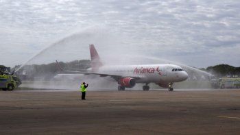 Avianca Argentina anunció que dejará de volar por 90 días para reformular su plan de negocios