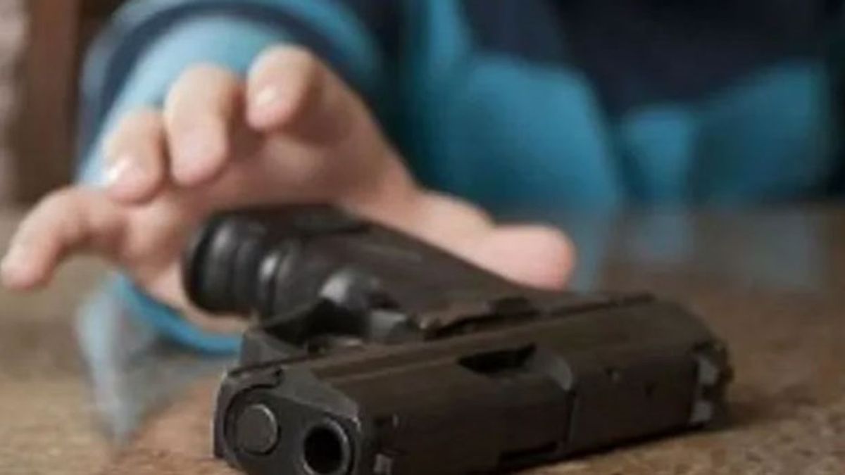Un nene encontró un arma en su casa