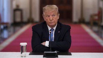 Tras oficializar la salida de la OMS, Trump se reúne con López Obrador en Washington