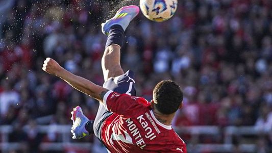 El tremendo golazo de Montiel que selló el triunfo de Independiente y lo convirtió en el rival de Boca
