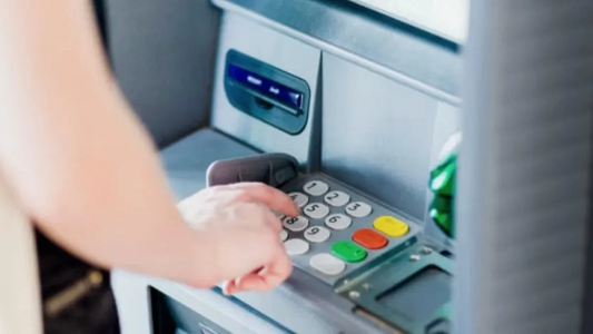 Alerta cajeros automáticos: qué hay que hacer cada vez que se extrae dinero