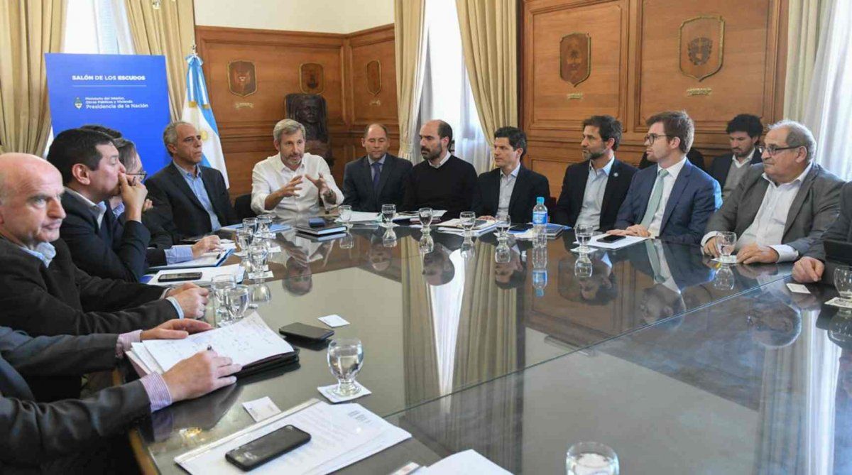 Última reunión técnica por el Presupuesto entre Frigerio y los ministros de Hacienda provinciales