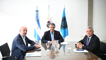 En foto conjunta con Wolff, Jorge Macri puso en funciones al nuevo ministro de Seguridad porteño
