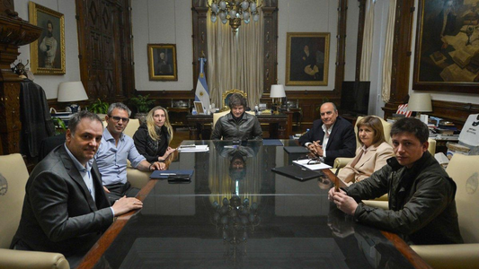Milei confirmó que depositarán $ 380.000 en la cuenta de todas estas personas