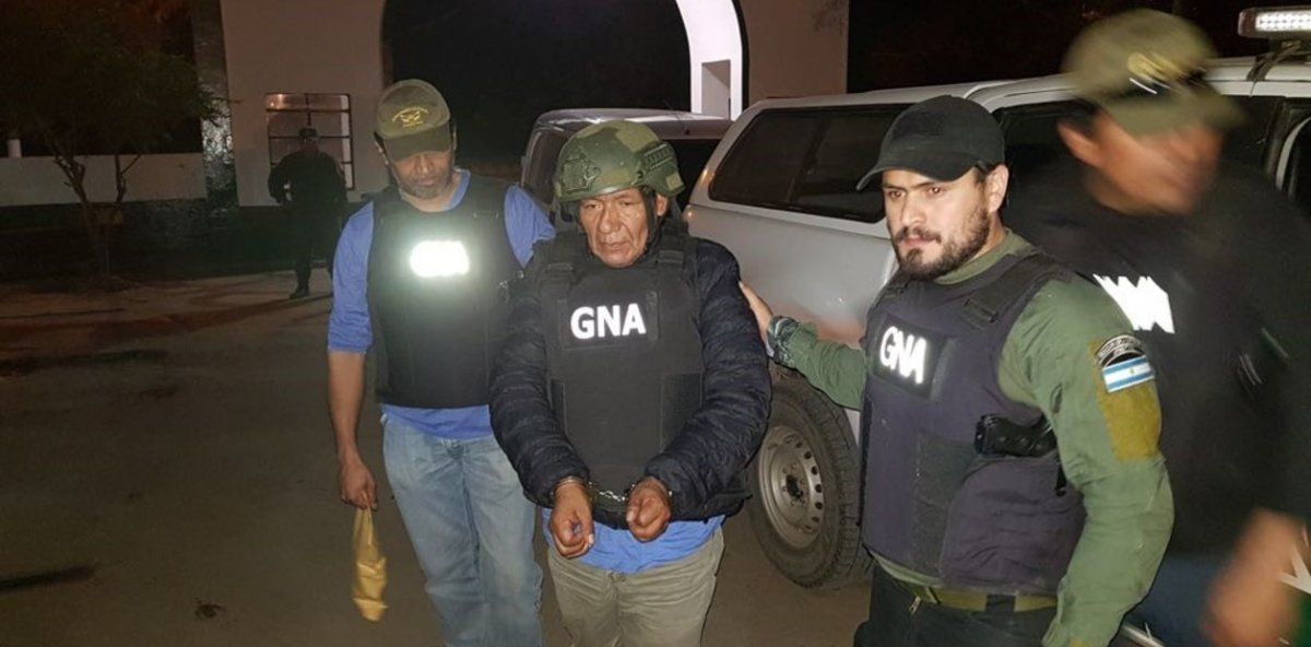 El momento en el que detienen a Antonio ToñoCastillo. Era una de los líderes narcos más buscados.
