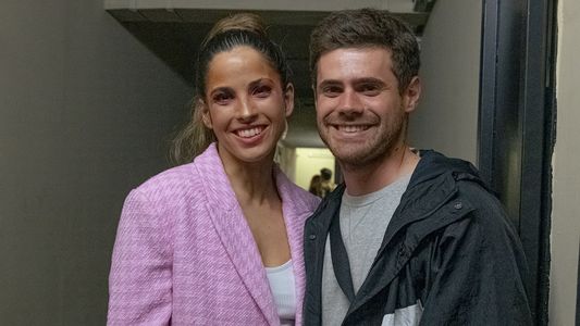 Gastón Soffritti acompañó a Cande Molfese en su debut teatral: las fotos