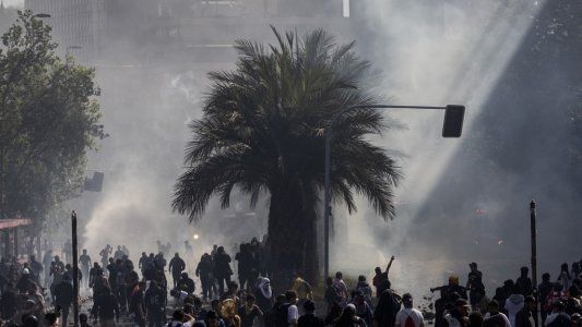 Nuevo toque de queda en Chile: sigue la violencia y blindan las ciudades contra manifestantes