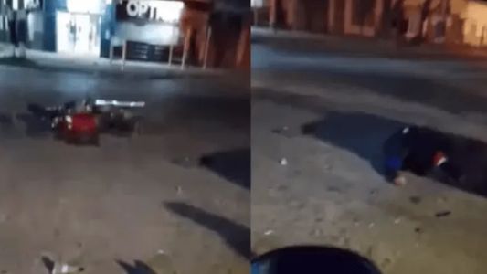 La cruel frase que le gritó una mujer a un motociclista tras atropellarlo