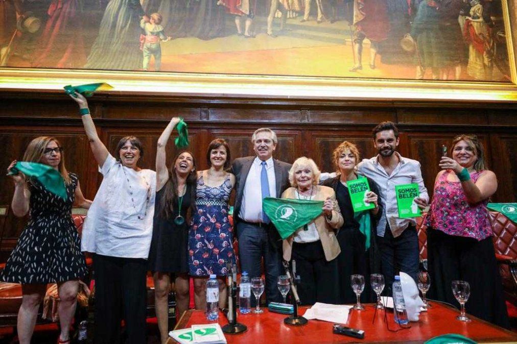 Alberto Fernández enviará un proyecto de ley al Congreso para despenalizar el aborto