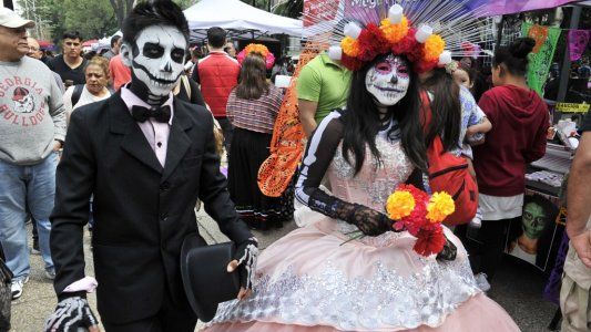 Halloween y el Día de Todos los Muertos: dos celebraciones importadas con cada vez más adeptos en Argentina