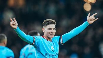 Julián Álvarez y el escándalo que vive el Manchester City por su situación financiera. (Foto: Twitter Manchester City). Julián Álvarez y el escándalo que vive el Manchester City por su situación financiera. (Foto: Twitter Manchester City).