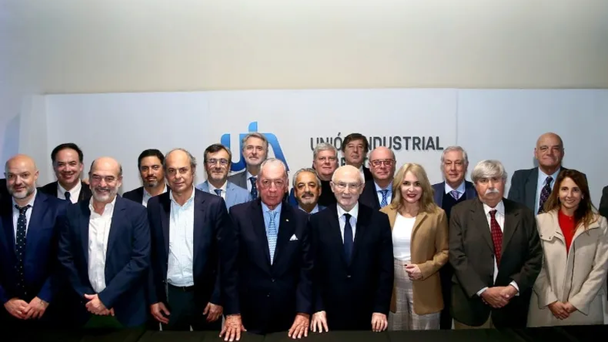 Directivos y organizadores. El evento se realizará en el Centro Costa Salguero de la Ciudad de Buenos Aires. (UIA)