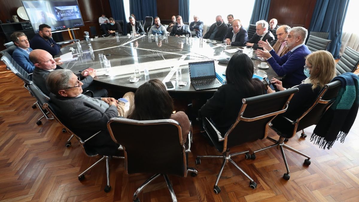 Feletti en la reuni&oacute;n con los procesadores de harina.