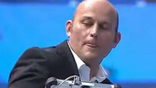 Escándalo en el mundo del tenis: un juez de silla acosó sexualmente a una alcanzapelota