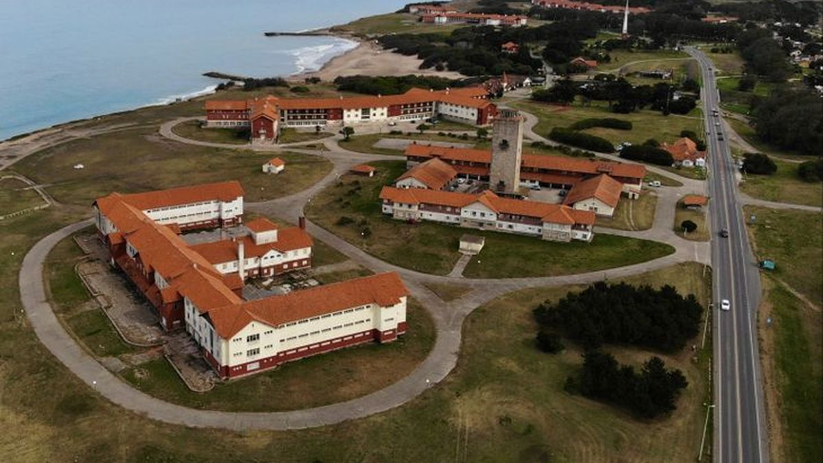 El Gobierno garantiza tarifas accesibles para vacacionar una semana en las Unidades Turísticas de Chapadmalal y Embalse en Córdoba.
