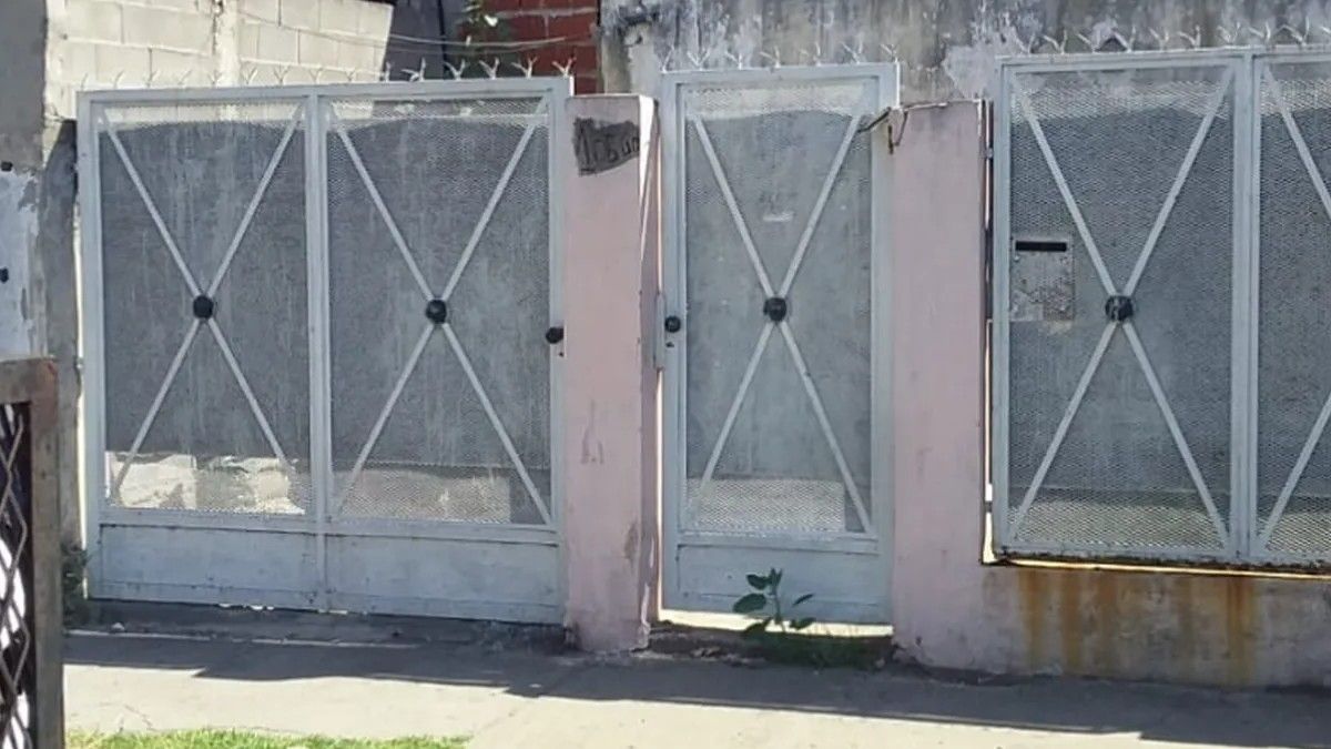 El hallazgo ocurrió en una casa situada en el barrio Puerta 8. Foto: gentileza Inforbano.&nbsp;