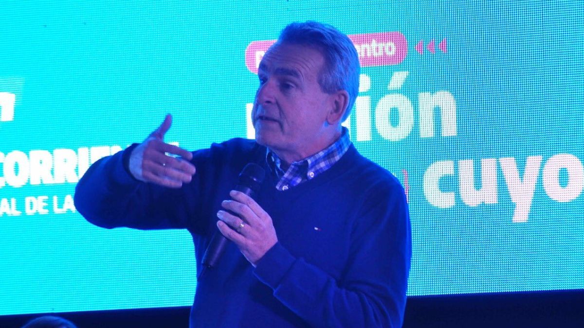 Agustín Rossi explicó por qué no está convencido de ser abertista o cristinista