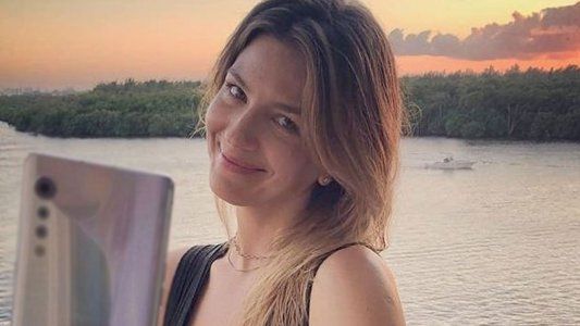 Marcela Kloosterboer una mamita suelta en las playas de Hawaii