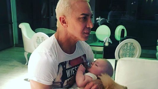 El enojo de Flavio Mendoza con la revista Gente por no estar en la tapa del año junto a su hijo Dionisio