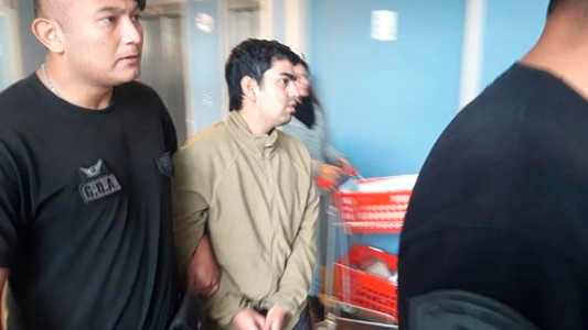 Lautaro Teruel se negó a declarar y seguirá preso: Su primera foto tras las denuncias de violación