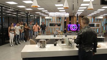 Gran Hermano 2022: Santiago del Moro ingresó a la casa y los participantes no lo podían creer