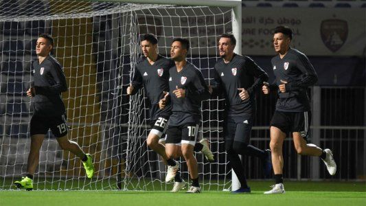 El primer entrenamiento de River en los Emiratos Árabes Unidos