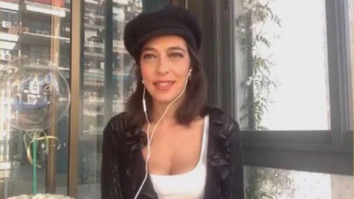 El estreno de Mujeres: habló Roxy Vázquez desde su casa tras dar positivo de Covid-19
