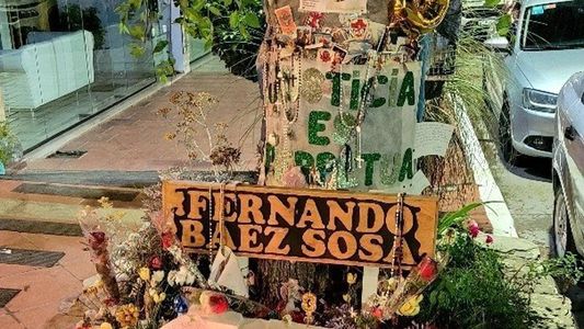 Menos jóvenes, un boliche cerrado y un conmovedor altar: qué cambió en Villa Gesell tras el crimen de Fernando