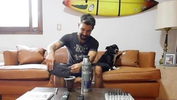 Cachete Sierra se quemó la mano con el agua hirviendo del mate