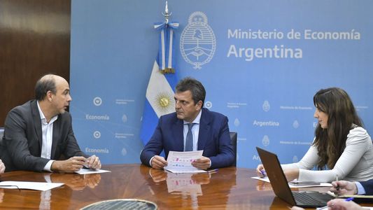El Gobierno canjeó deuda en pesos y despejó vencimientos por 7,4 billones de pesos