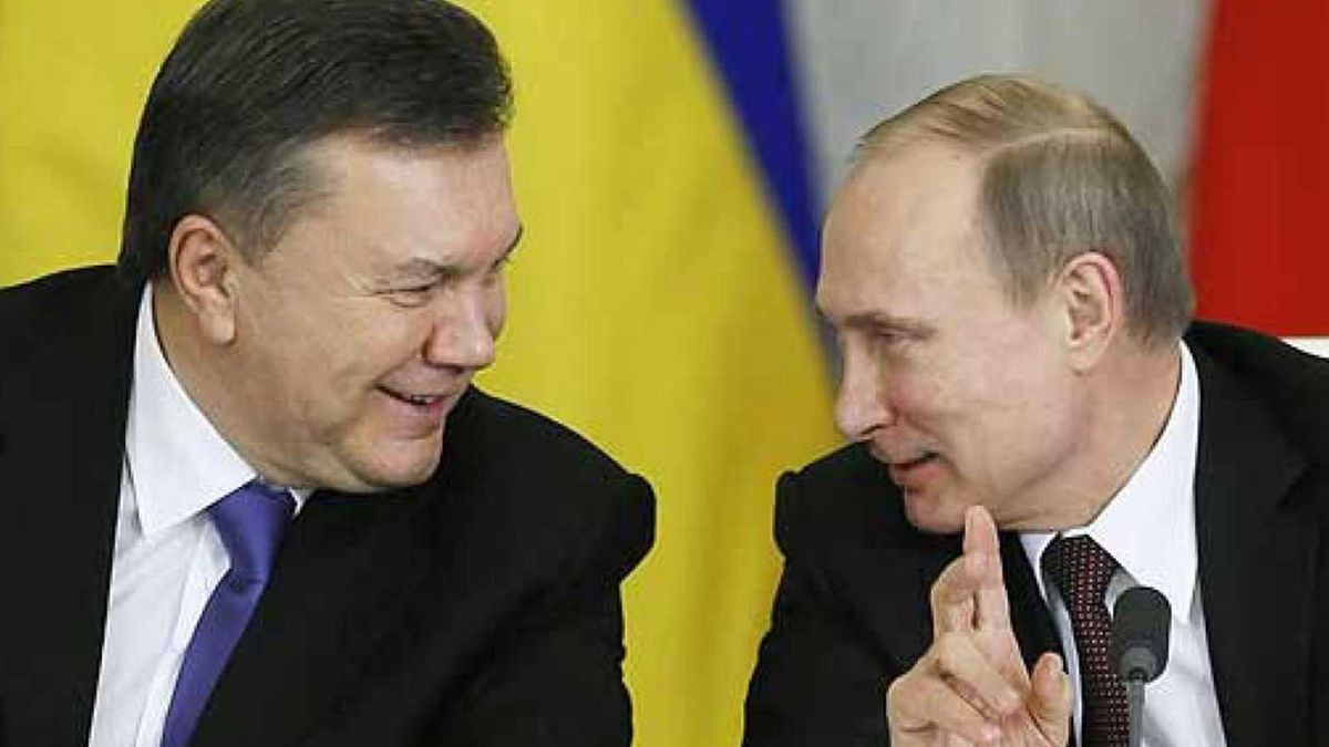El ex presidente de Ucrania Víktor Yanukovich con Vladimir Putin. (Foto: archivo)