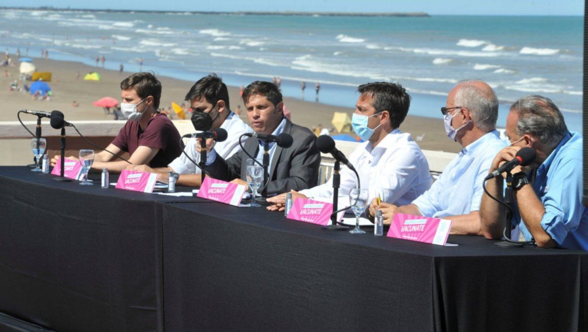 El gobernador aseguró que la campaña de vacunación se realiza lo más rápido posible.