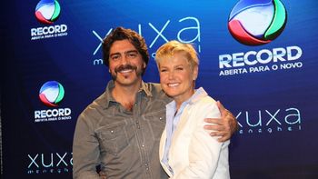 El tierno mensaje de Xuxa por el cumpleaños de su novio Junno: La vida tiene...