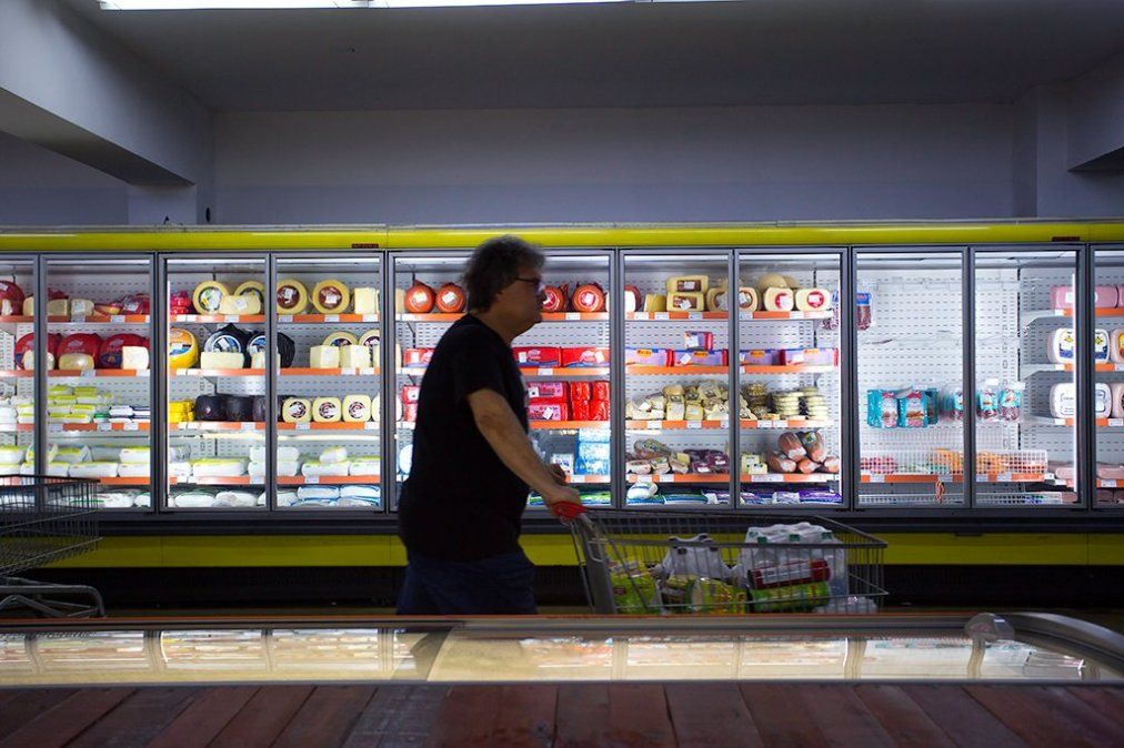 La leche mostró un cambio en el consumo. El debate por los productos que compiten con los lácteos.&nbsp; &nbsp;