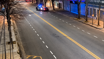 Persecución policial: escapaban en un auto robado y todo terminó con un violento final