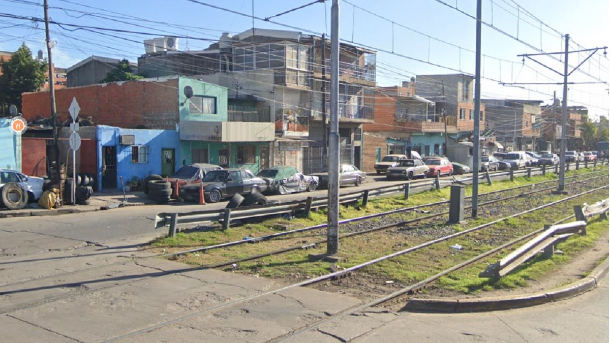 La esquina de Mariano Acosta y Riestra