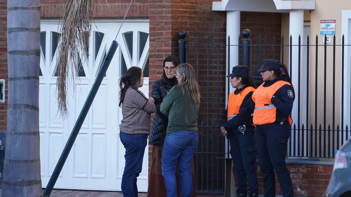Hoy te vas, pero te vas sin...: el macabro mensaje que le envió el preceptor  a su esposa después de matar a su hijo