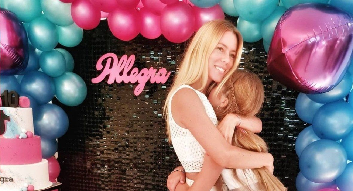 Nicole Neumann celebró el cumpleaños de su hija Allegra en el living de su casa